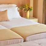 Sandy Rezort 4*