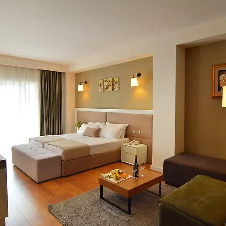 Sandy Semesteranläggning (resort) Golem (Tirana)