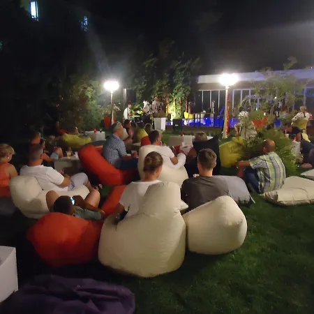 Sandy 4* Golem (Tirana)