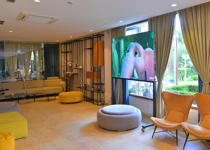 Sandy リゾート 4*