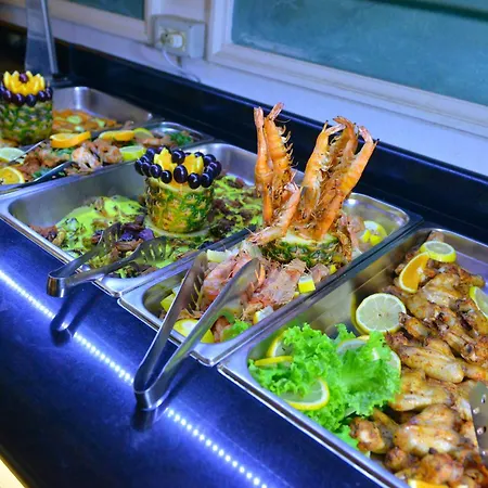 Sandy Rezort Golem (Tirana)