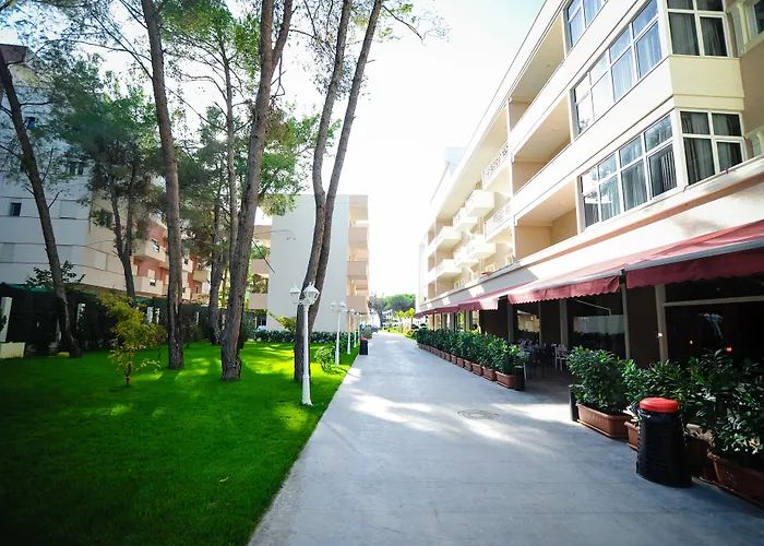 Sandy Resort Golem (Tirana)