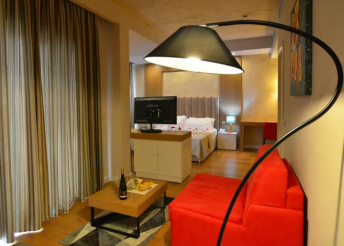 Sandy Ośrodek wypoczynkowy Golem (Tirana)