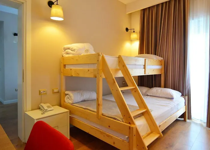 Sandy 4* Golem (Tirana)